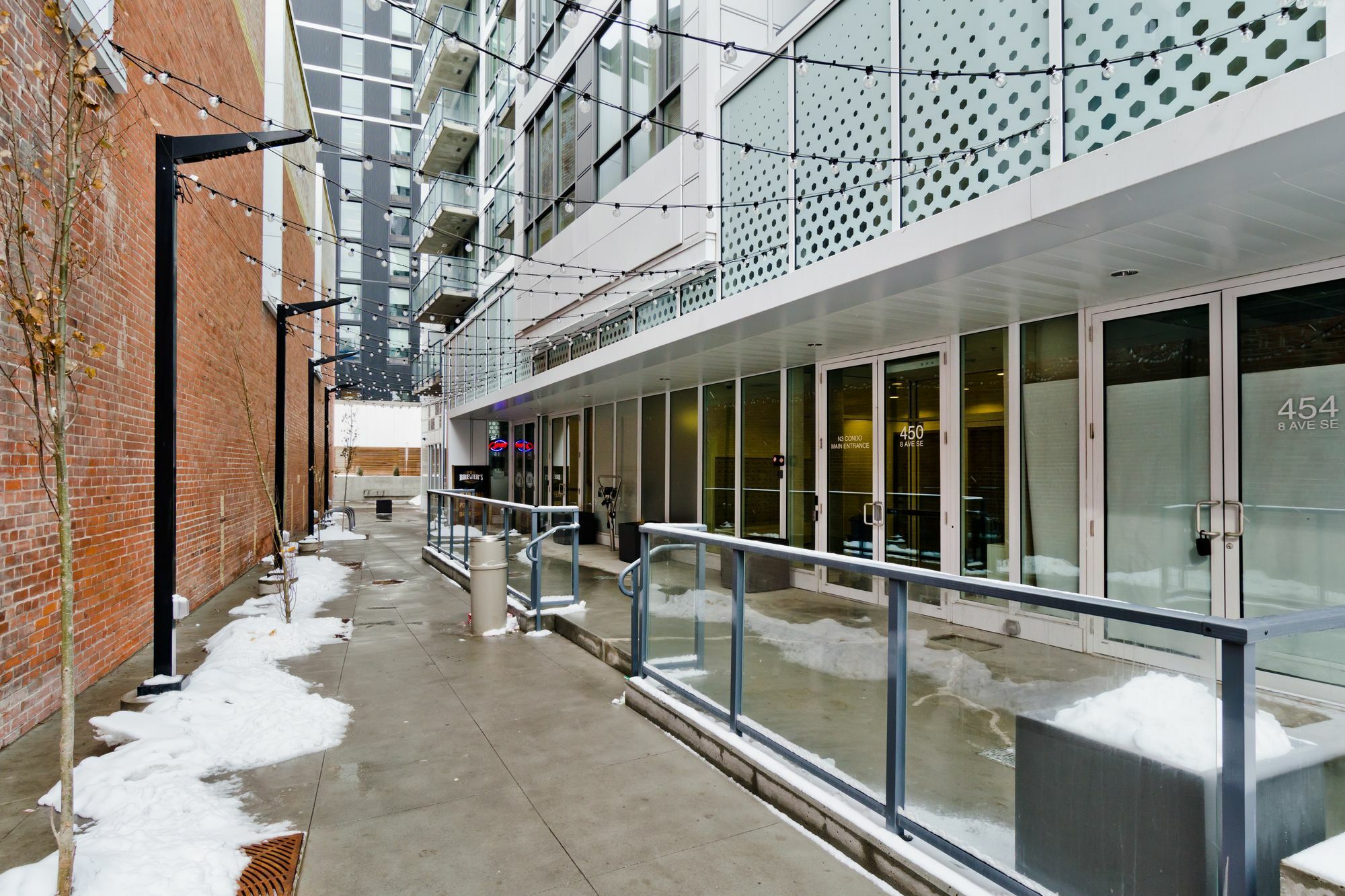 Suite Digs N3 YYC Exteriör bild